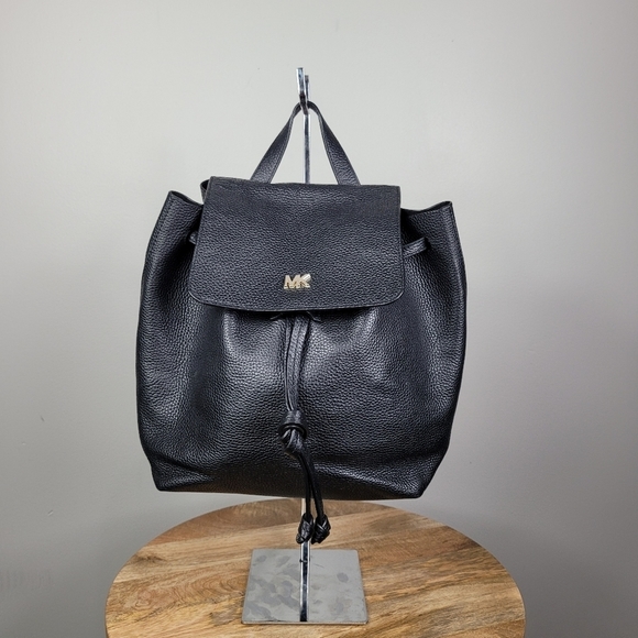 Michael Kors Handbags - Michael Kors Kors Studio Junie Medium Pebble Black Leather Backpack
